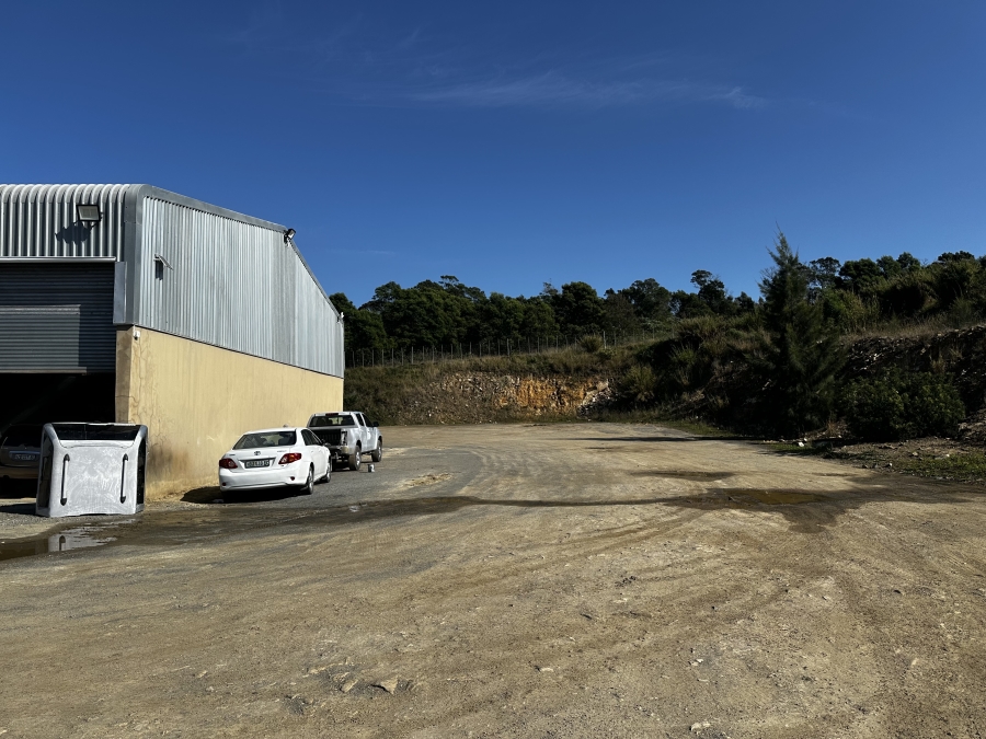 To Let Commercial Property for Rent in Wilsonia Eastern Cape